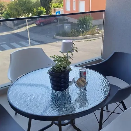 Comfort Lovely Diva 2, Ciovo, Okrug アパート トロギール