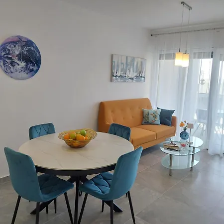 Comfort Lovely Diva 2, Ciovo, Okrug Apartment *