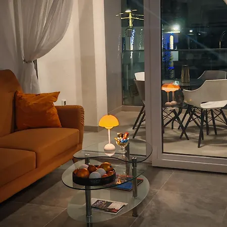 Comfort Lovely Diva 2, Ciovo, Okrug Apartment *
